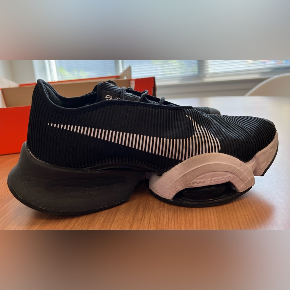 Nike superrep women’s shoes size 9.5 black